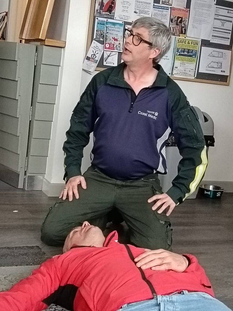 First Response Emergency Care (FREC3) C9294835 52d5 4a04 9b1a 2e4646535273 768x1024